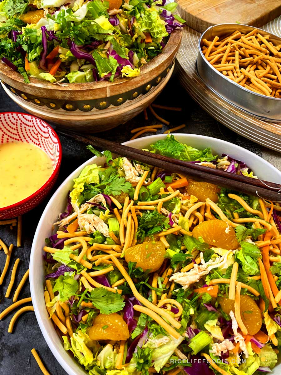 Easy Chinese Chicken Salad (better than costco chinese chicken salad)