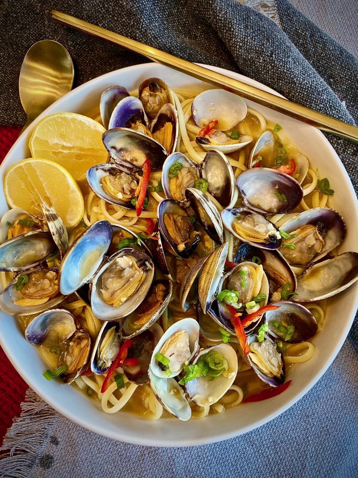 So FAST, EASY, and BEST MANILA CLAMS