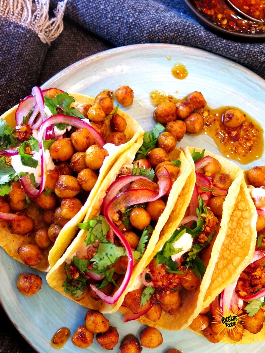 Quick Easy Masala Chickpea Tacos
