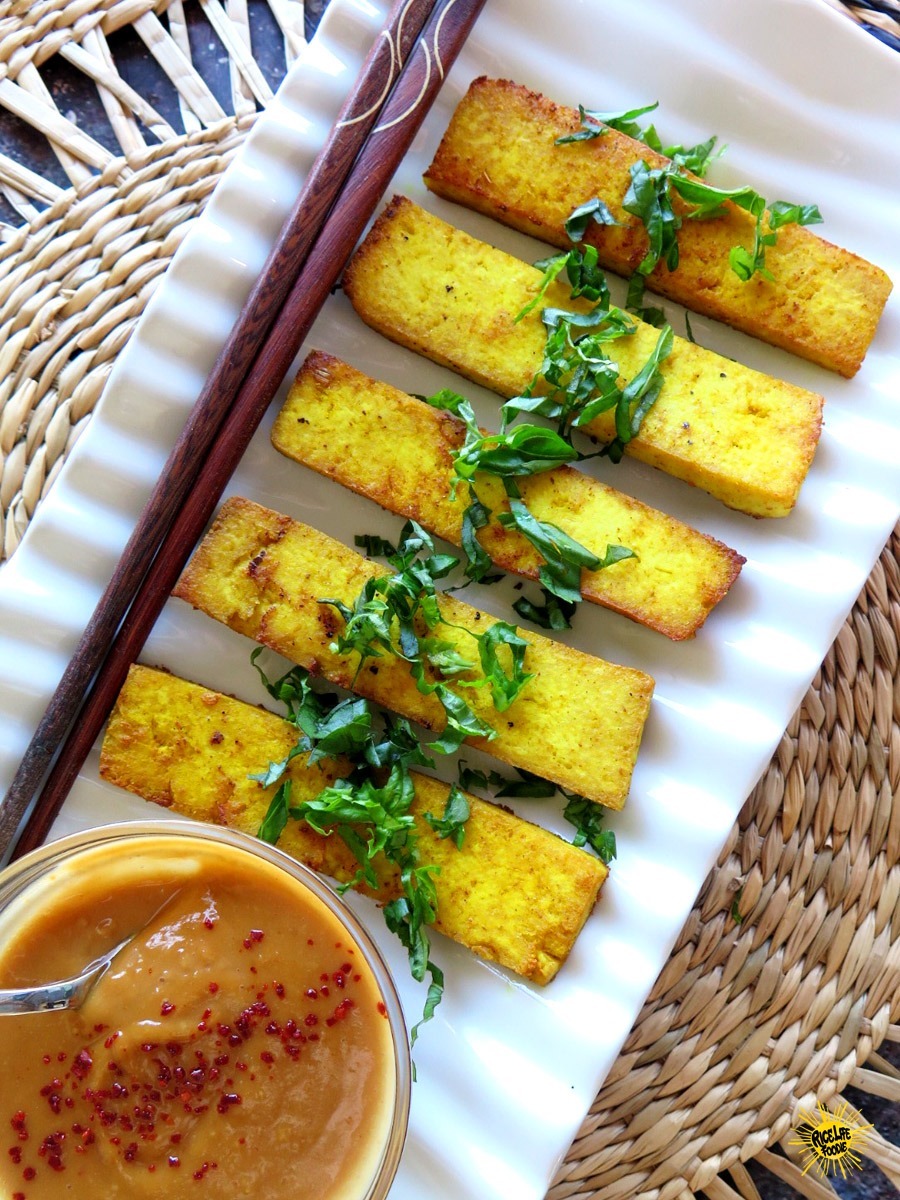 Flavorful Skillet Tofu Satay (& Quick Peanut Sauce)