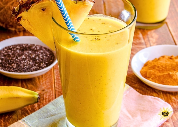 Pineapple Turmeric Ginger Smoothie is All GLOW and Less Bloat!